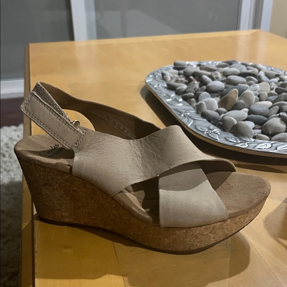 Clarks Taupe Wedge Sandals